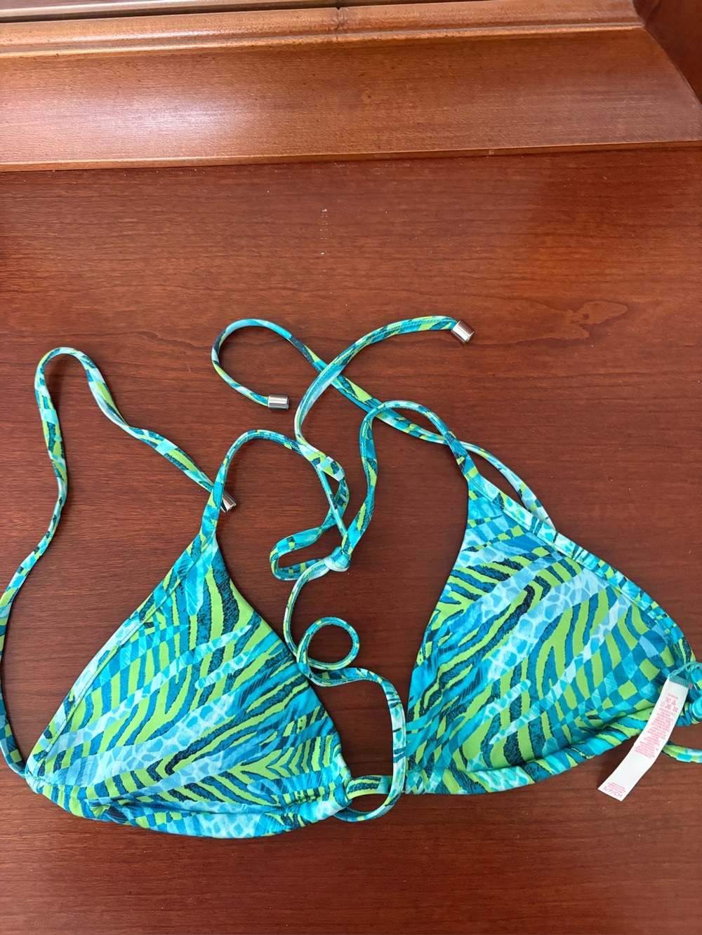 Victoria’s Secret  Blue & Green Patterned Triangle Bikini Top-Small NEW